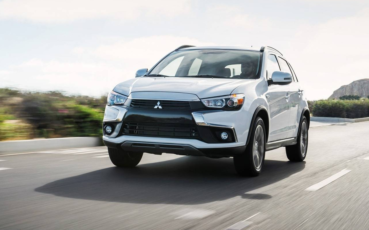 Mitsubishi Outlander Sport GT 2017 SUV Drive